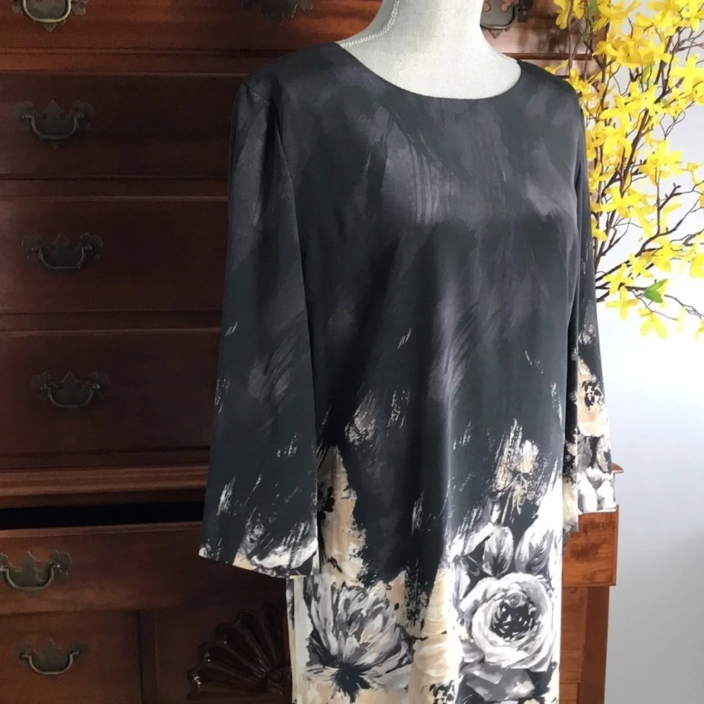 St. John Collection Floral Silk Dress Black Cream Golden Size 12 - Picture 5 of 16